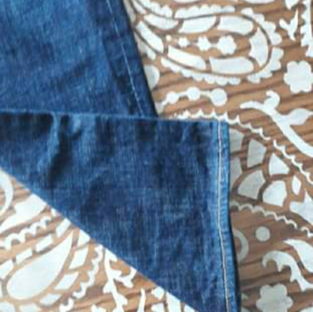 Levi's - Picture 3 of 4